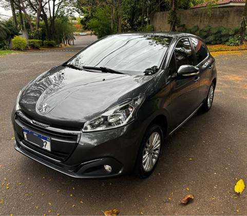 PEUGEOT 208 1.2 ACTIVE 12V FLEX 4P MANUAL